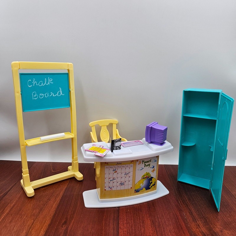 Gloria Classroom Dolls Furniture+ Chalk Board