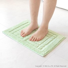 OKA Crum Bath Mat, Approx. 14.2 x 19.7 inches (36 x 50 cm), Green (Foot Wipe Mat, Washable, Anti-Slip)