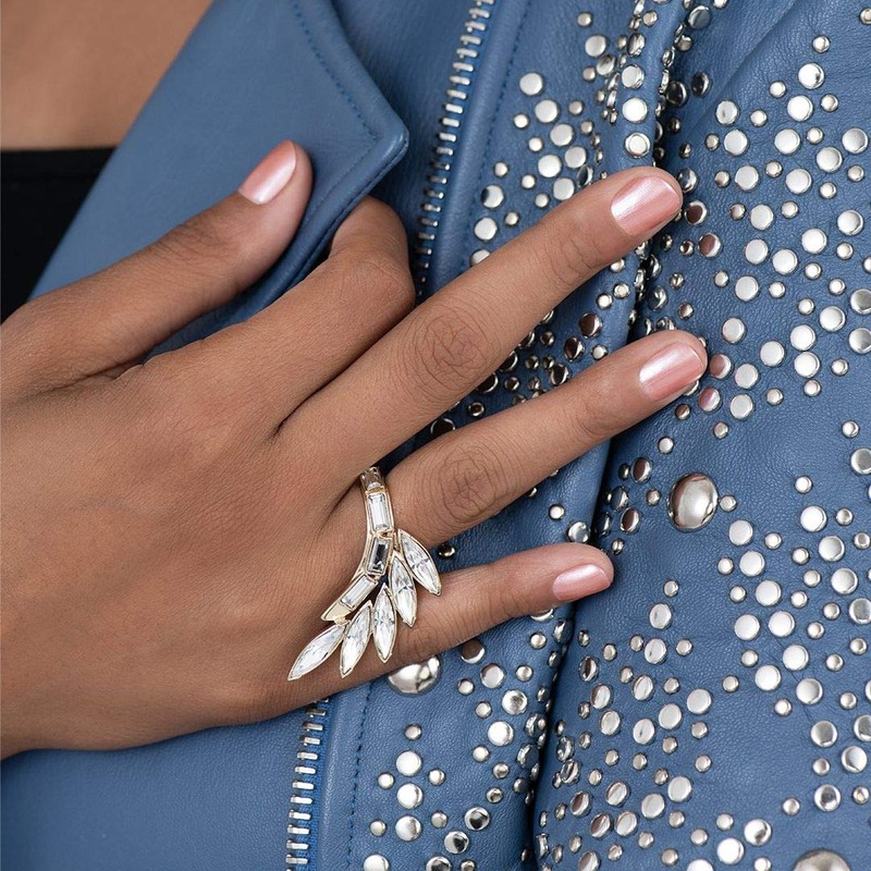 OPI Nail Polish, Nail Polish with Up to 7 Days