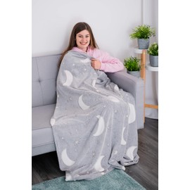 FiNeWaY Glow in The Dark Throw Blanket Flannel Moon Star Unicorn Gifts for Kids Girls Boys Adults Bedroom Cosy Warm Super Soft Plush Fleece Faux Fur (Moon & Stars Grey)