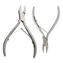 Alicate Podologico Profesional Aashta 2pz Pn-1008 Pn-1009 Color Plateado