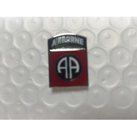 US ARMY 82ND AIRBORNE DIVISION HAT PIN MEASURES 1 INCH (EE P14674)