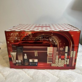 Estée Lauder 2024 Estee Lauder  Blockbuster $625.00 value Train Case set 9 Full-Size/2 travel