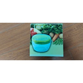 FREMON Zwiebelschneider, 6-in-1 Multifunktions-Gemüseschneider, Zerkleinerer Küche mit Schneebesen,Chopper Manuell Ideal für Babynahrung,Kartoffel, Zwiebeln, Knoblauch, Gemüse, Obst