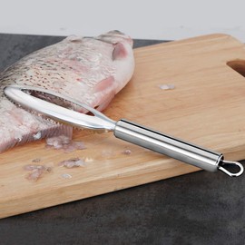 Fish Scale Remover，homeey 304 Stainless Steel Fish Scale Scraper, Ergonomic Handle Design for Fast Scales Peeling