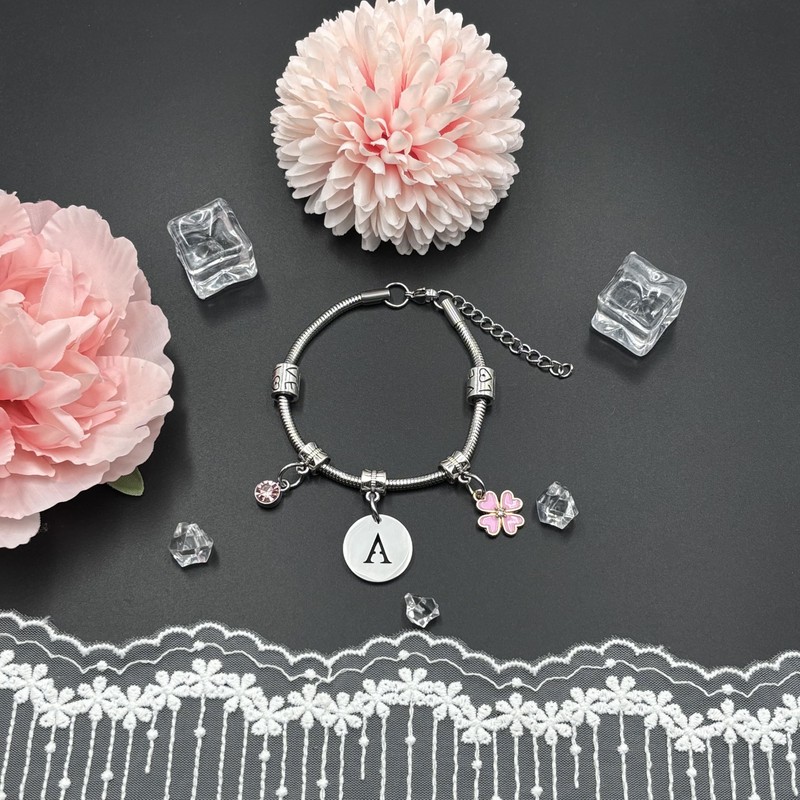 KJKJKJ A-Z 26 Initial Letter Pendant Bracelet Women Christmas Gift
