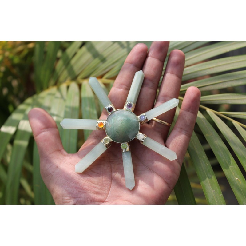 Jet International Green Aventurine 7 Point Chakra Pyramid Generator