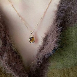 Xmsrn Vintage Brown Gemstone Pendant Necklace Tiger Eye Stone Choker Neckalce Tiger Eye Stone Neckalce Oval Gem Chain Necklace for Women