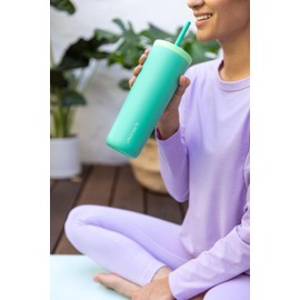 LifeStraw Go Series Tumbler – Double Wall Insulated Stainless Steel Water Filter, Cactus Green, Designed for Everyday Use, Removes Bacteria, Parasites, Microplastics, and Improves Taste