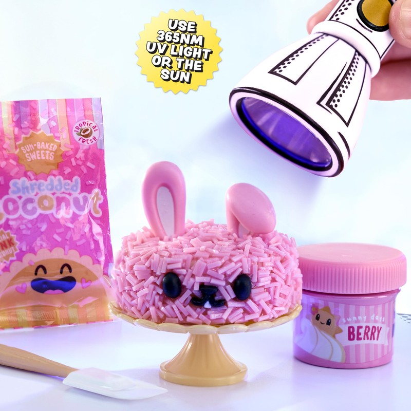 MGA's Miniverse Make It Mini Make It Mini Spring (3