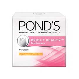 POND'S White Beauty Daily Spot-Less Crema aclaradora SPF 15PA++, 50gm