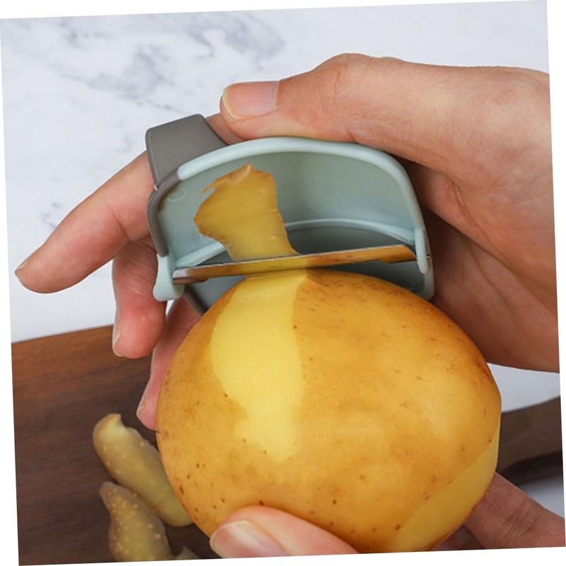 iplusmile 4Pcs Professional Multi Functional Potato Peeler Handheld Peeler for