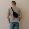 Parker - Riñonera portátil para pañales, bolsa cruzada para mamás,