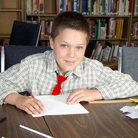 GNEGNI LIFE Children's Tie for Boys Girls Adjustable Children's Tie Plain Tie with Zip for Wedding Graduation Show, red