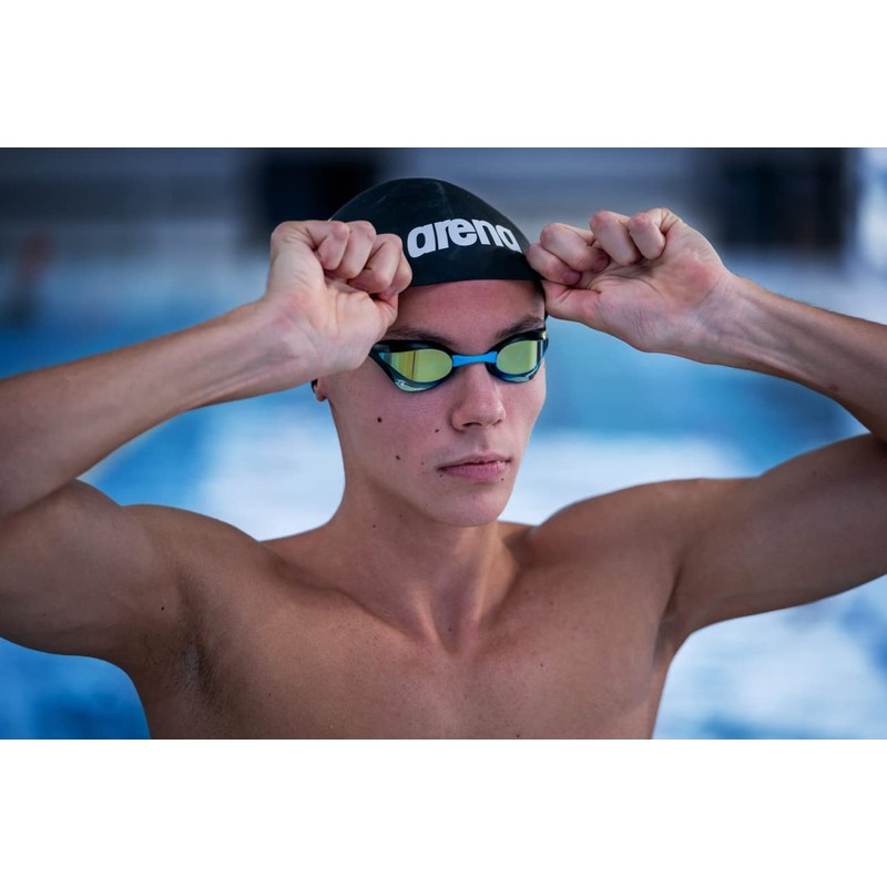 Arena Unisex Molded Pro II USA Swim Cap for Adults