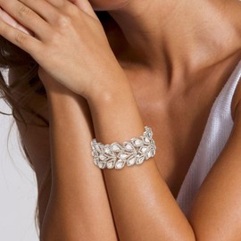 EVER FAITH Strass Armband für Damen, funkelnde Braut Kristall Vintage Floral Blatt verstellbare elastische Armkette für Hochzeit Party klar Silber-Ton