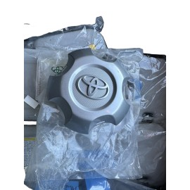 Toyota New OEM Toyota Land Cruiser URJ200 Hubcap Wheel Cap Cover 4260B-60020