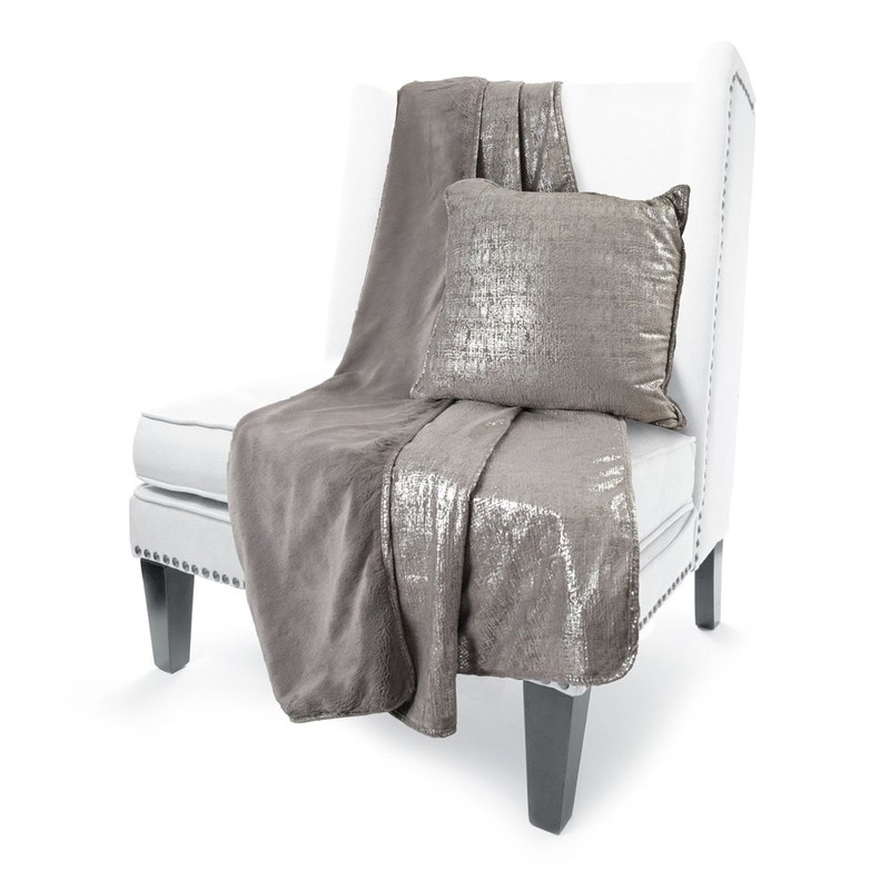Little Giraffe Luxe Lustre Rain Throw - Charcoal