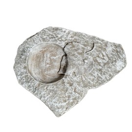 Solid Rock Stoneworks Slate Leaf Feeder/Bird Bath, Marble Tone Concrete, Garden Decor