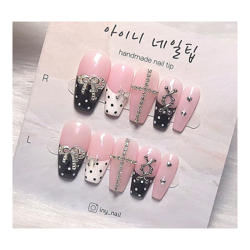 [In-Store Special Discount]Y2K Blackpink Dot Gyaru Handmade Nail Tips -