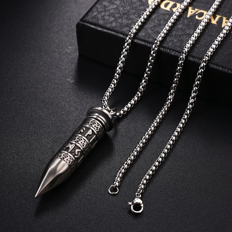 JewelryWe Jewellery Men's Necklace Stainless Steel Wolf Tooth Wolf Bit