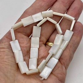 Gently Pink Mother of Pearl Shell Bead Strand 104527 for Jewelry Making