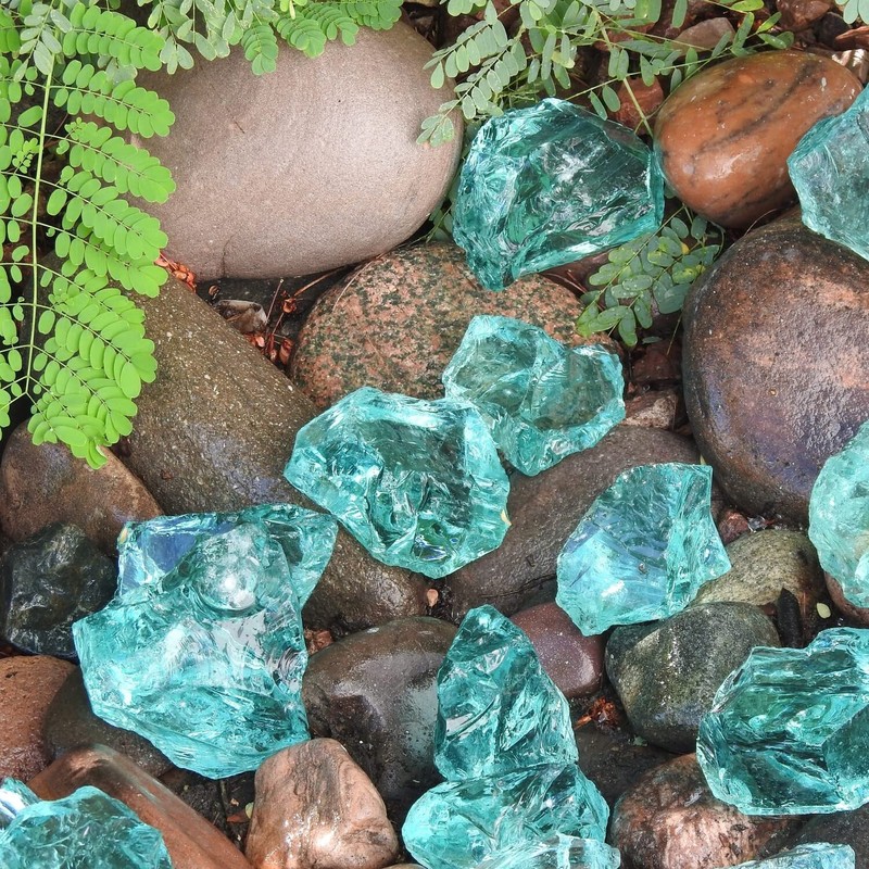 AZ Patio Heaters 50-100mm Landscape Recycled Glass in Aqua