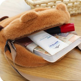 FOSDICK Capybara Plush Crossbody Bag, Cute Handbag Girls, Capybara Shoulder Bag Girls, Children's Bag and 10 Temporary Tattoos, Plush Capibara Shoulder Bag, Small Shoulder Bags