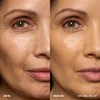 Bobbi Brown Weightless Skin Foundation | Base de maquillaje con