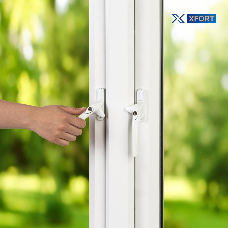 XFORT Locking Cockspur Window Handle Installation Kit in White, Right