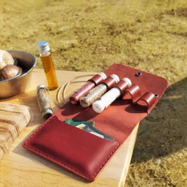 BY-J Camping Spice Kit with 5 Jars, Foldable Leather Spice Holder Seasoning Storage Bag, Condiment Container Set for Outdoor Picnic BBQ, Waterproof Travel Seasoning Container, Red