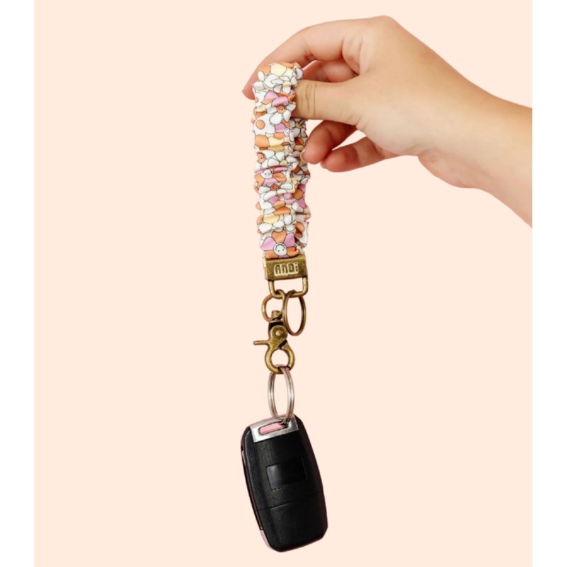 ANDI ANDI Wristlet Keychain for Women, Scrunchie Bracelet Key Ring