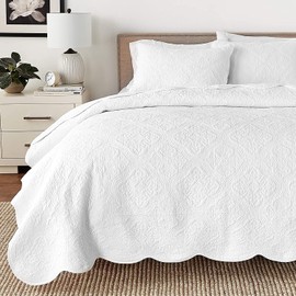 Cozy Line Home Fashions 3 Piece Blantyre Scalloped Edge Cotton Quilt Set, King, White