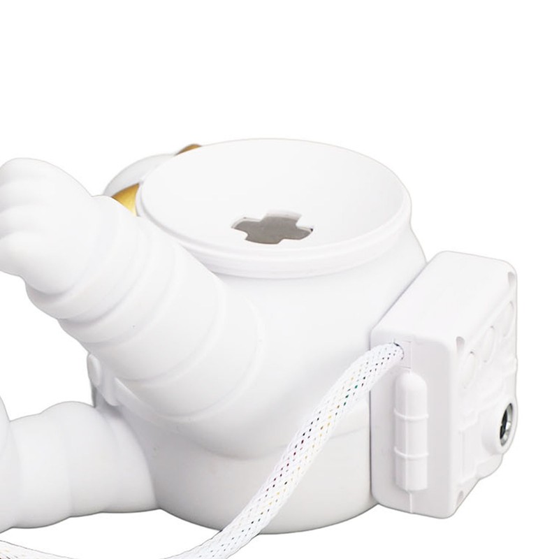 Spaceman Star Projector Night Light LED Remote Control Projection Lamp