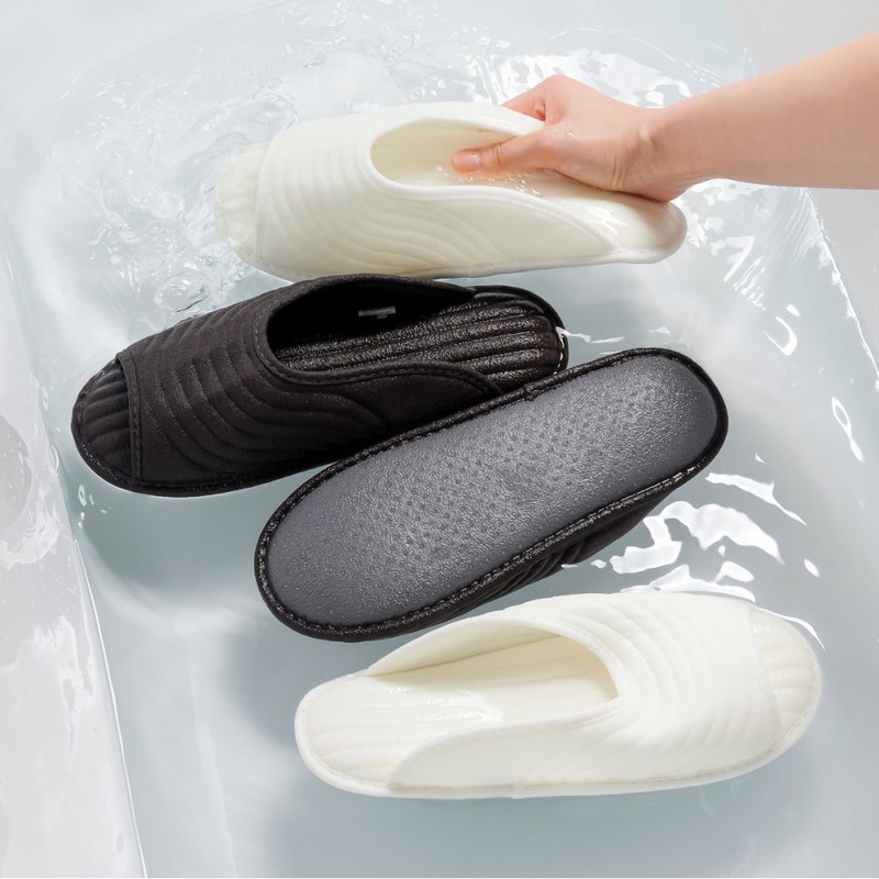 JAJU [JAJU] Quilted Washable Open-Toe Living Room Slippers_L_Charcoal