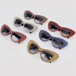 willochra Oversized Diamond Sunglasses Women Rhinestone Cat Eye Sunglasses Vintage Men bling party sunglasses Eyewear, White, Middle