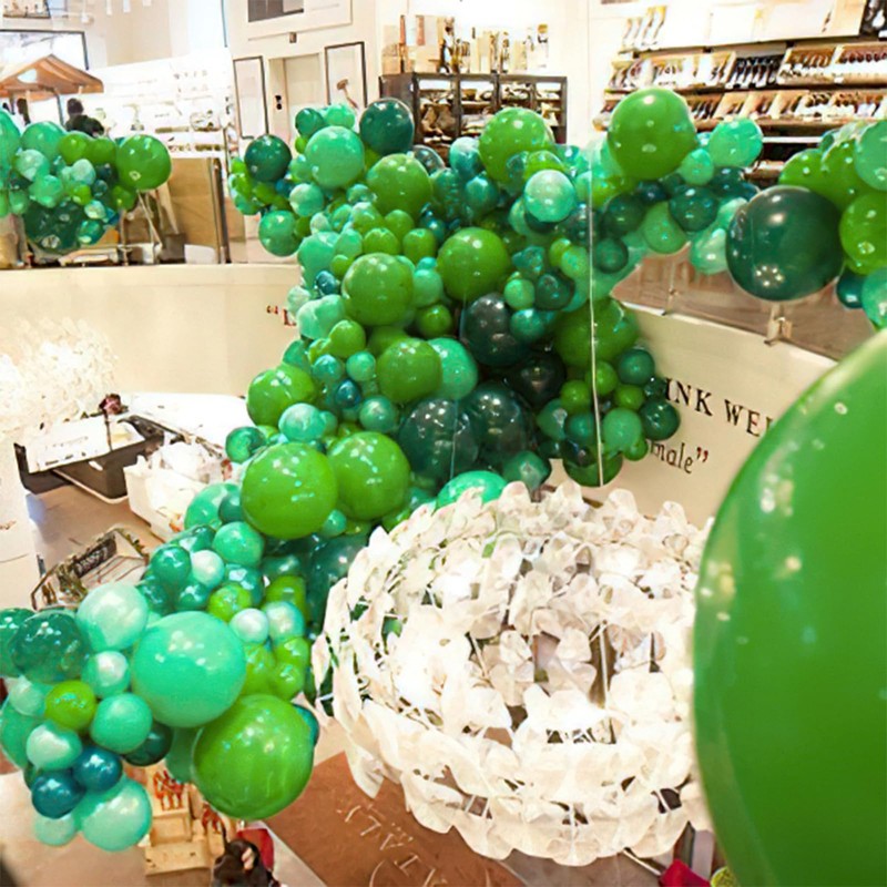 PartyWoo Pearl Light Green Balloons 140pcs Different Sizes of 18