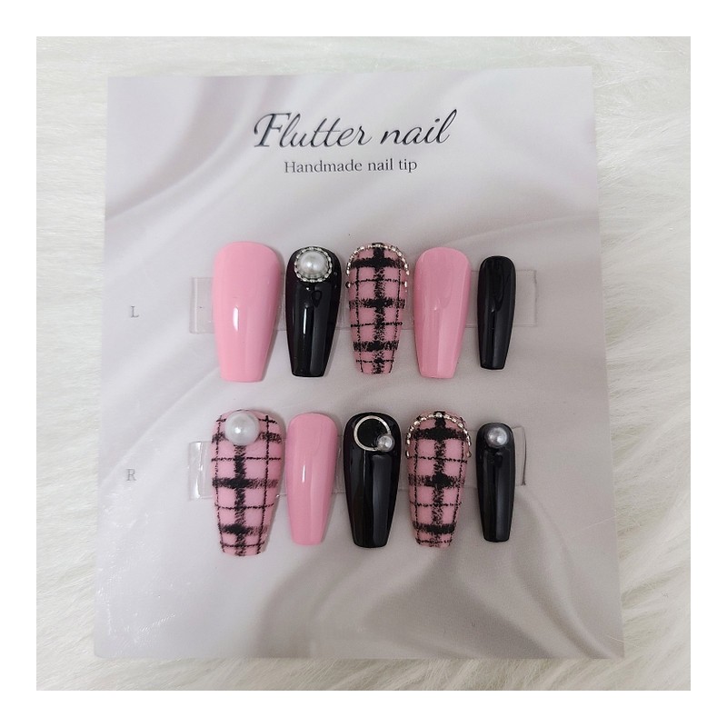 Black & Pink Teen Check Handmade Nail Tips - Stiletto