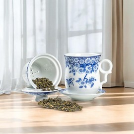 Teacups with filters and lids, mugs, made of ceramics, about 350ml, can be used for tea, coffee, boiling water and other drinks. It is beautiful and practical. (Butterfly Love Four-piece Cup)