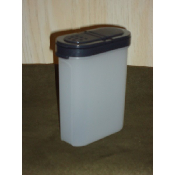 Tupperware Large Spice Mate with Cosmos Black Lid