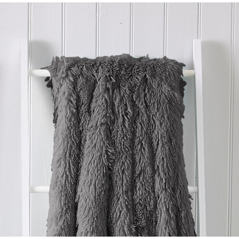 Olivia Rocco Snuggle Blanket Throw Super Soft Fleece Fluffy Snug