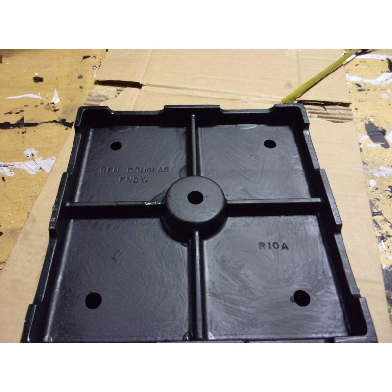 Ben Douglas Foundry ROUGH CUT, Post Base, Anchored 10x10 Heavy