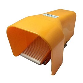 Interstate Pneumatics VFP440C 2-Position 3-Port Foot Pedal Air Control Valve 1/4 Inch NPT with Protective Shield