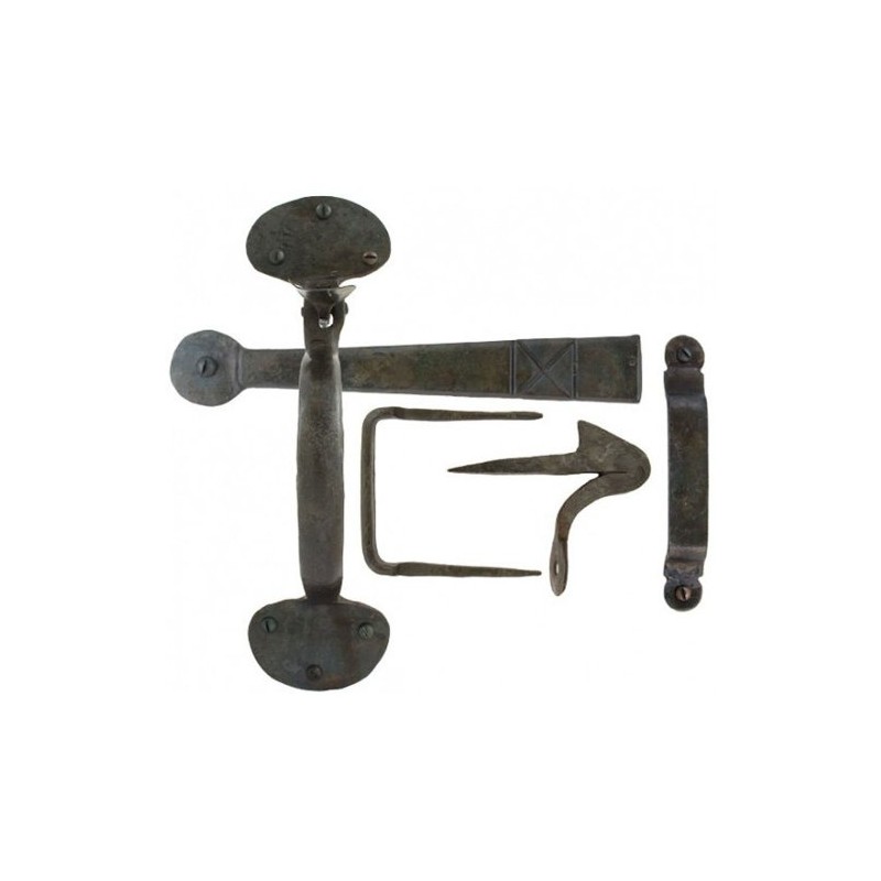 From The Anvil Beeswax Medium Bean Thumblatch