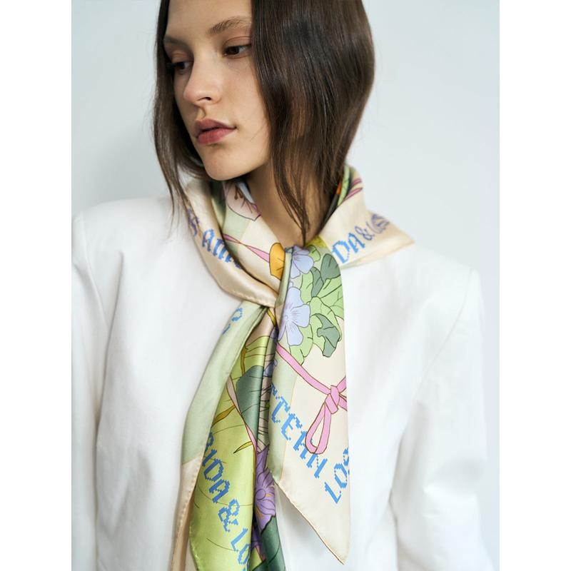 FRIDA x LOST PATTERN "Los Amores de Frida" Large Silk