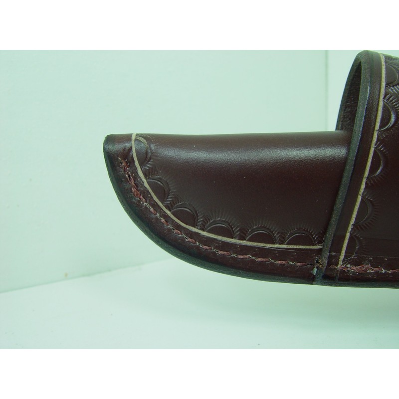 Custom Leather Cross Draw Knife Sheath That Fits a Buck