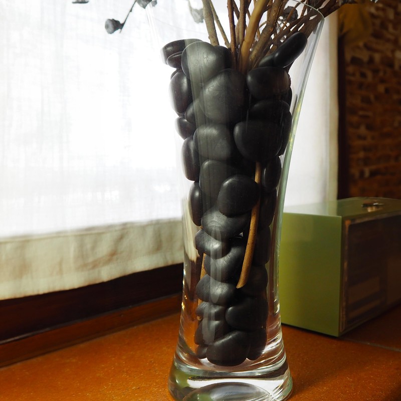 Kalapanta - Recycled Plastic Decorative pebbles for Pots, Painting, Aquariums,