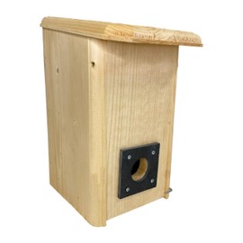Small Winter Roost Bird House – Cold Weather Shelter with Slate Predator Guard & Internal Perches – Insulated Pine Roosting Box for Wrens, Chickadees, Titmice, Nuthatches & Bluebirds – USA Made