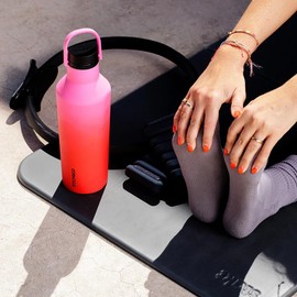 Corkcicle Classic Sport Canteen - Insulated Stainless Steel Water Bottle - Compact & Travel-Friendly - Durable - Dishwasher Safe - BPA Free - Non-Slip Silicone Base - 20 oz - Sangria
