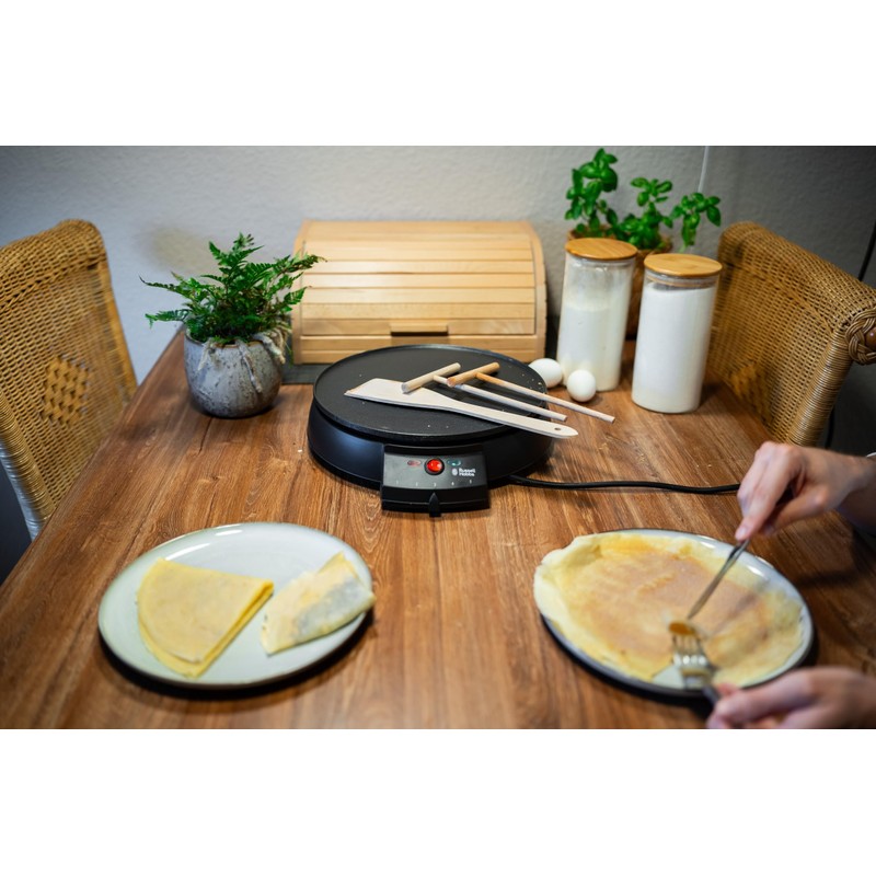 Chinchilla® Crêpes distributor and spatula set, practical kitchen aid for